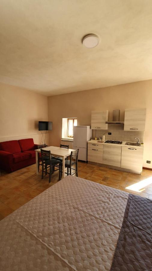 Villa Il Borgo Di Cornillo à Meggiano Extérieur photo